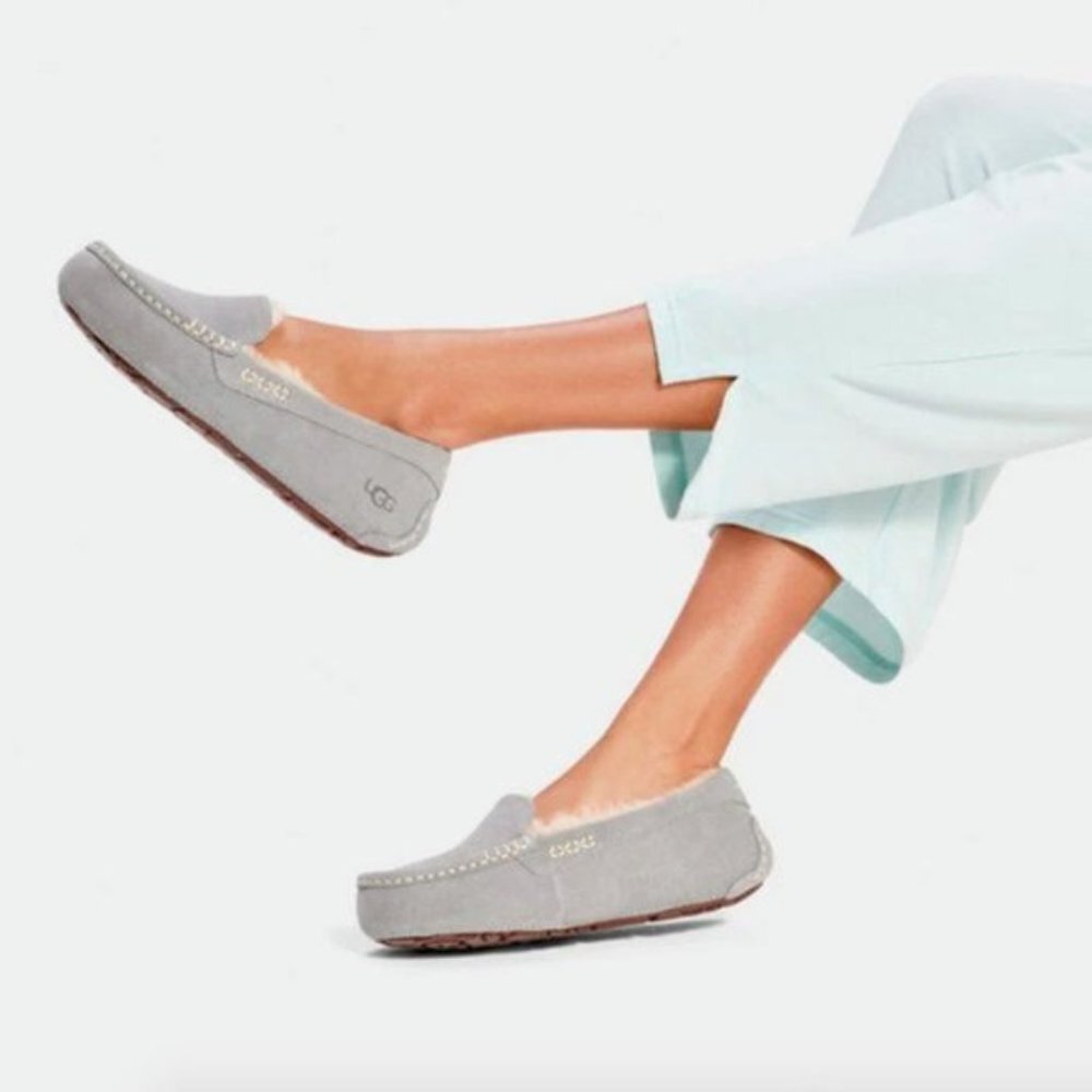UGG Ansley Classic Cozy Slippers